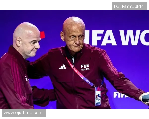 国际足联俱乐部世界杯基辅迪纳摩与青训球员签约